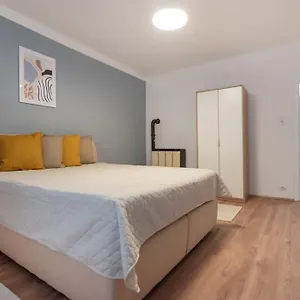 Ruhelage Im Zentrum Nahe Schottentor-contactless Self-check-in Apartment Vienna